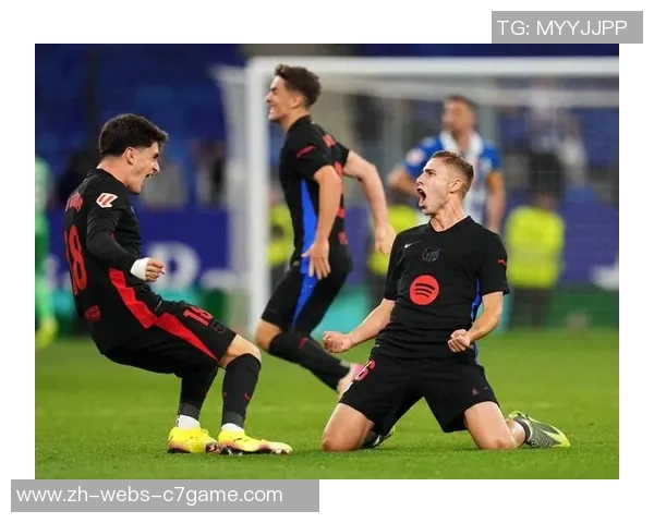 22岁德甲新星舍什科引发转会热潮两大豪门争夺未来之星